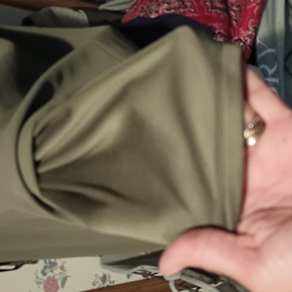 Dress - Picture 3 of 6